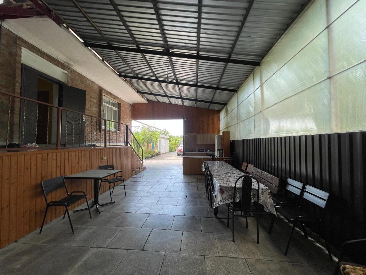 Гостевой Дом Светлана Hotel Leselidze Exterior photo