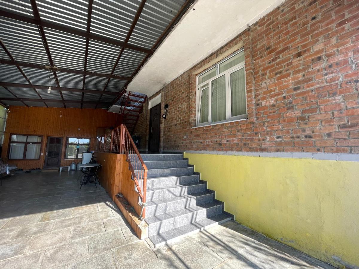 Гостевой Дом Светлана Hotel Leselidze Exterior photo